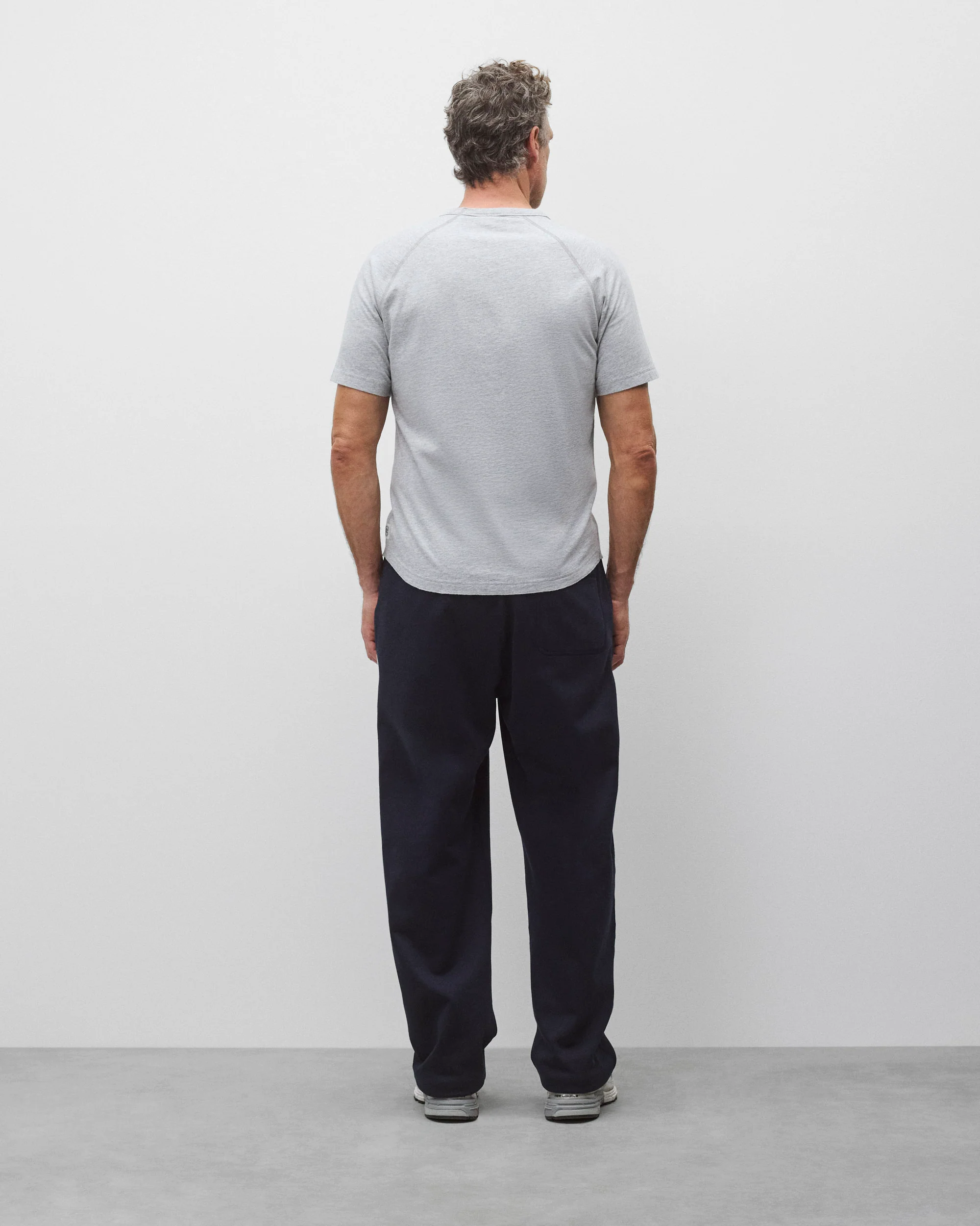 Lightweight Jersey Standard Raglan T-Shirt - Image 5