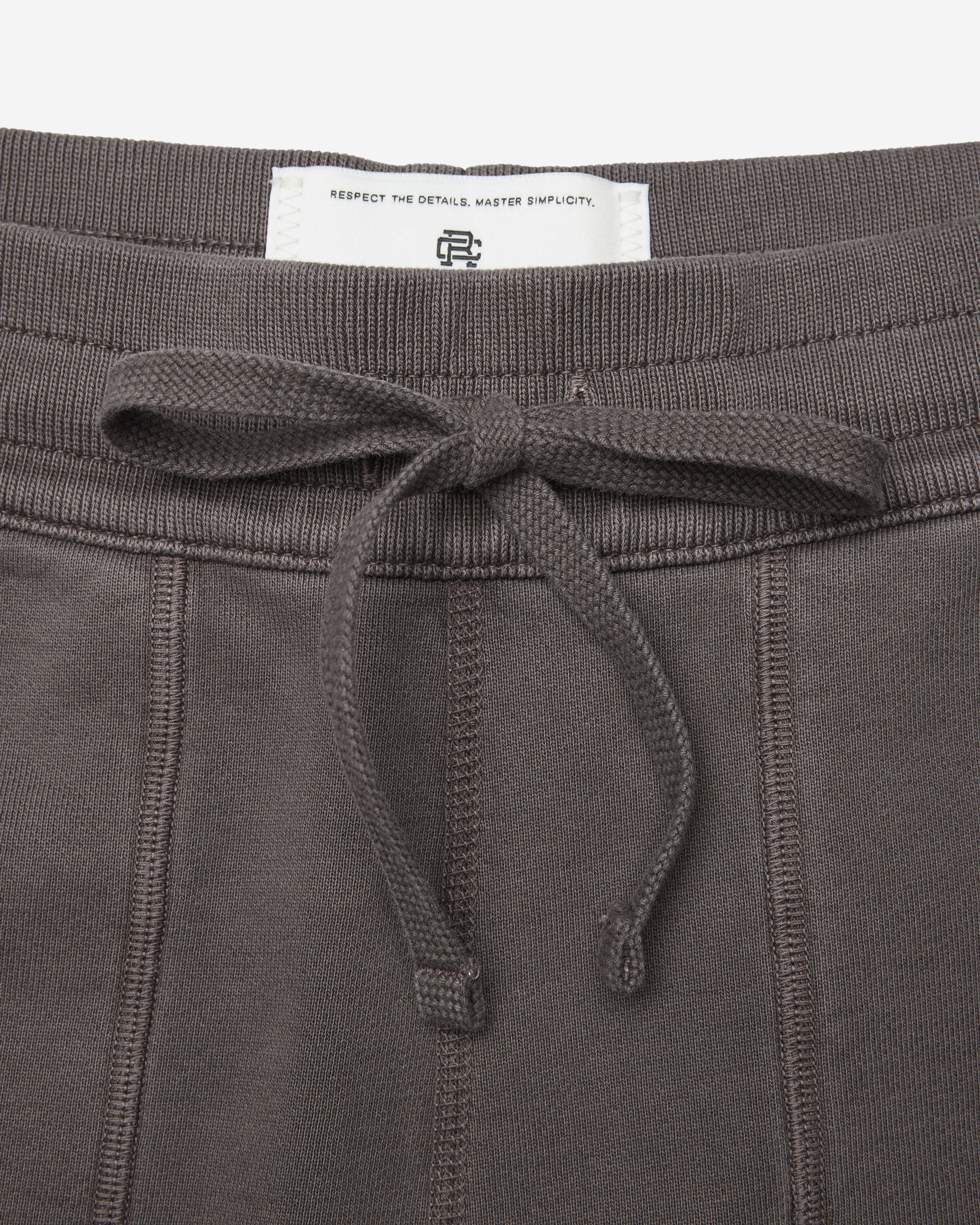Midweight Terry Fadeaway Standard Sweatshort 6" - Image 9