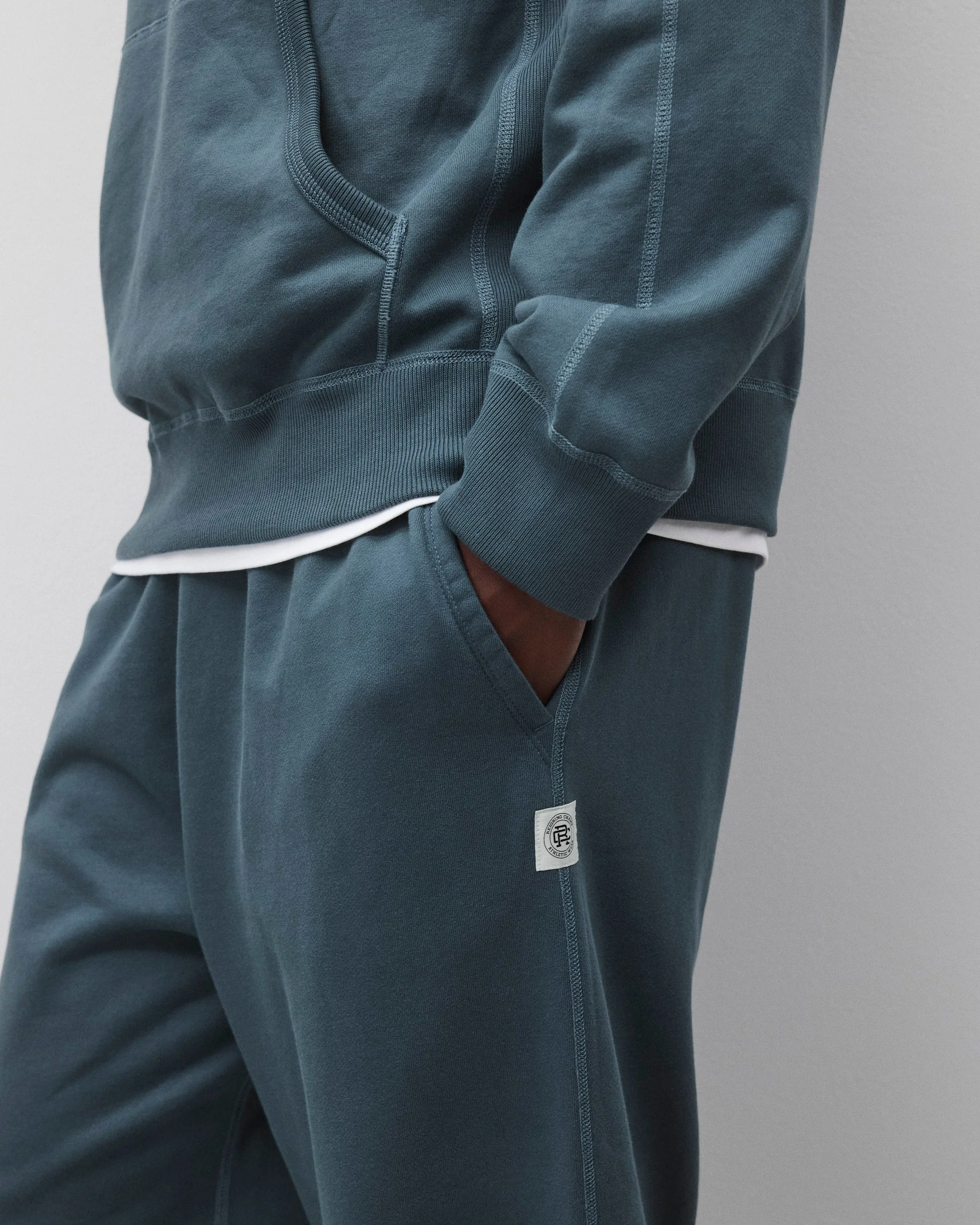 Midweight Terry Cuffed Relaxed Sweatpant - Image 5