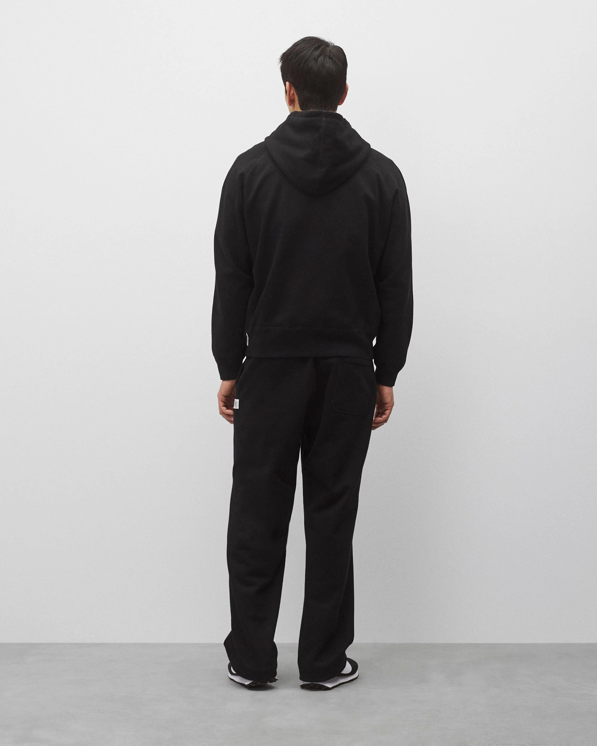Midweight Terry Relaxed Sweatpant - Image 5
